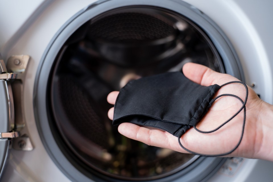 A few simple laundry tricks could help make your hay fever more bearable