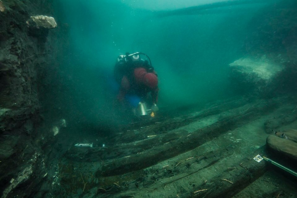 A ship that sank after it was clattered by falling stone blocks following a cataclysmic earthquake has been found in Egypt