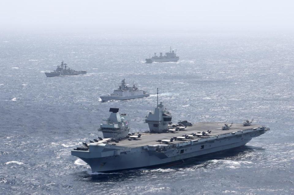 HMS Queen Elizabeth sailing towards Singapore