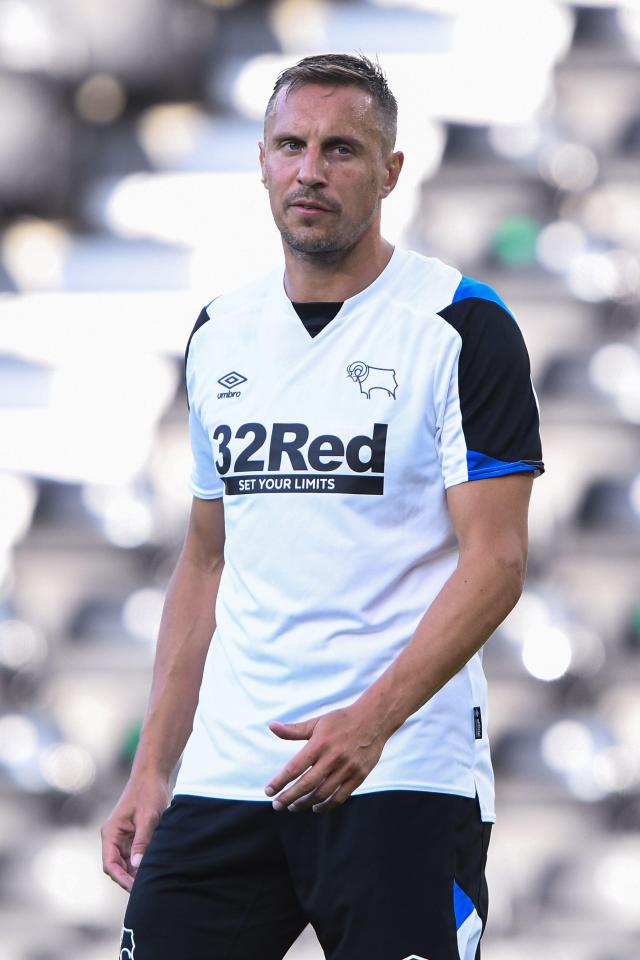 Centre-back Jagielka will bring his experience to the club