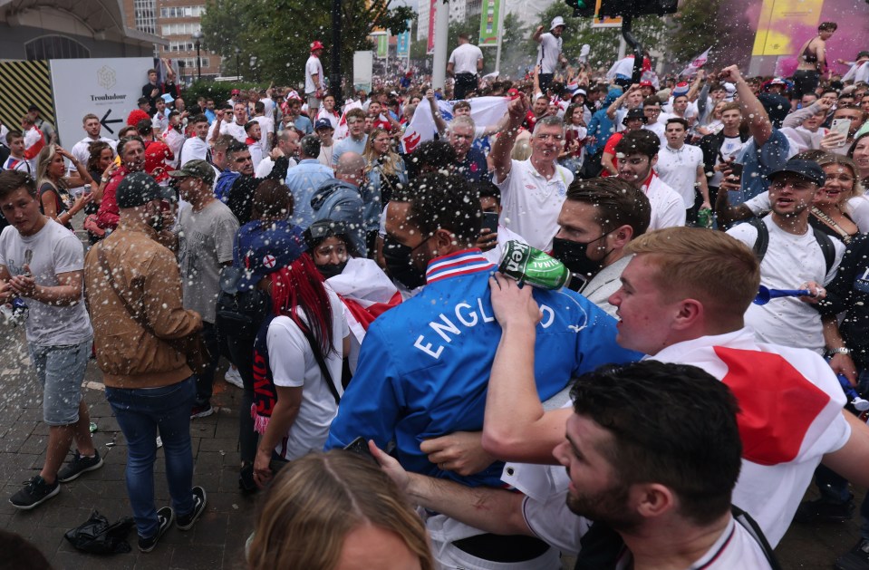 It was chaos at Wembley as Ferdinand made his way through to the stadium