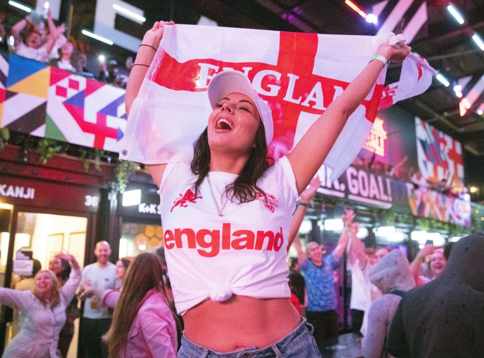 Supporters party as England sail into the final