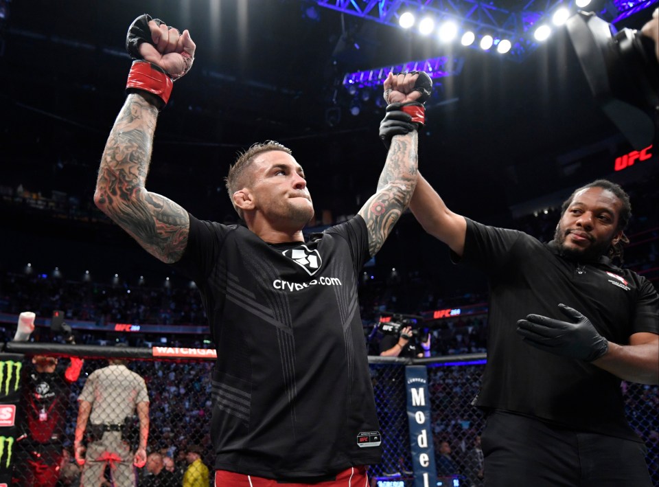 Dustin Poirier was declared the winner