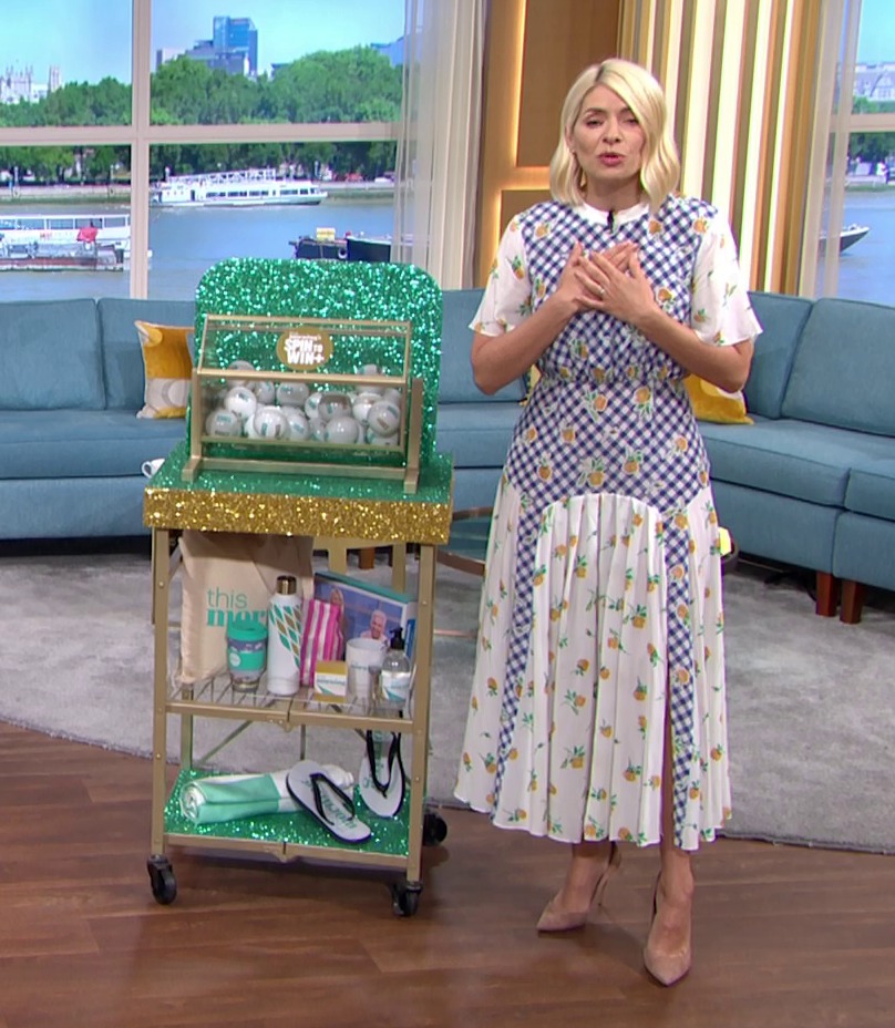 Holly Willoughby was visibly moved by the kind-hearted gesture