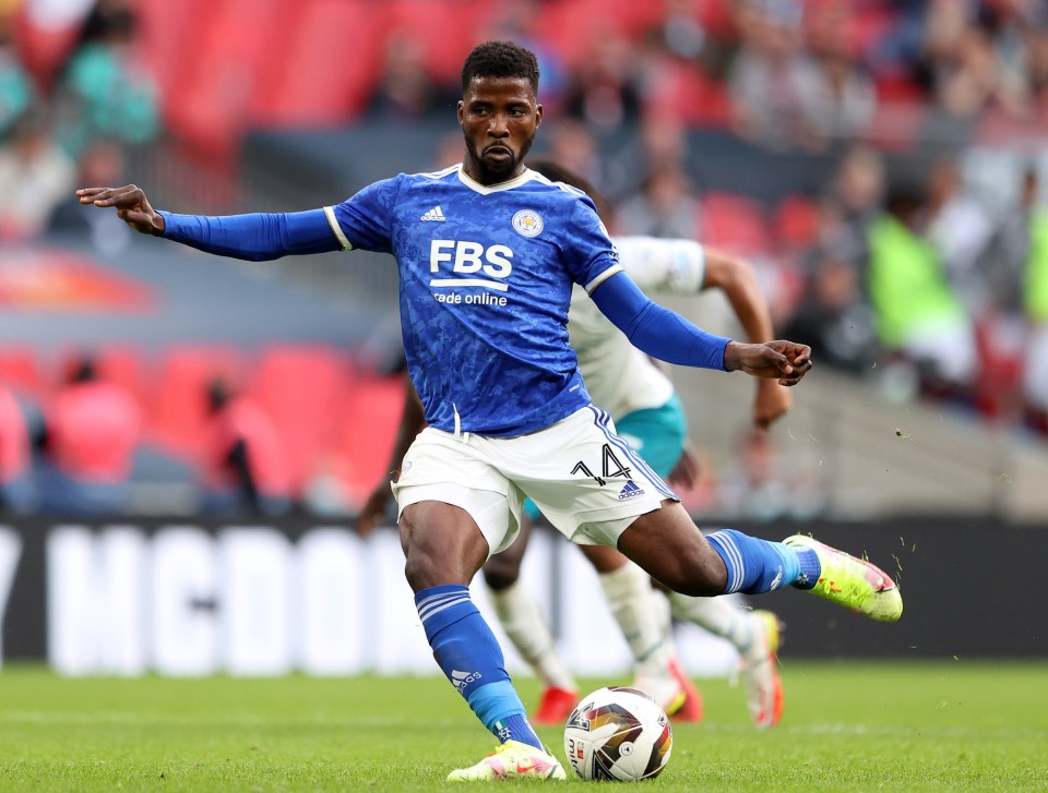 Kelechi Iheanacho scores to win the Community Shield against his old club Man City