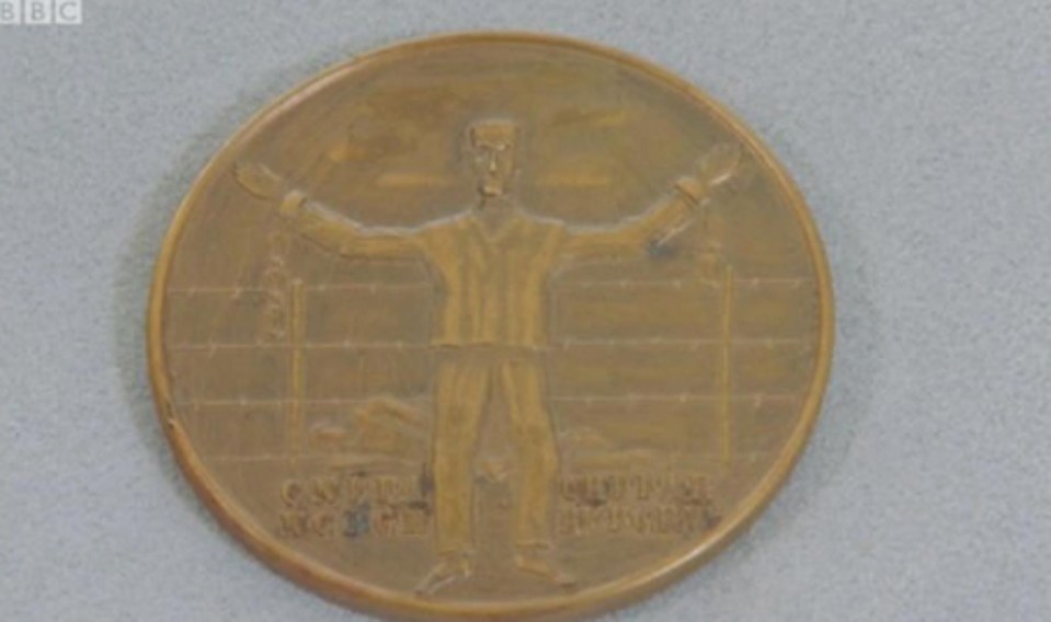 One expert revealed why he refused to value a WWII medal