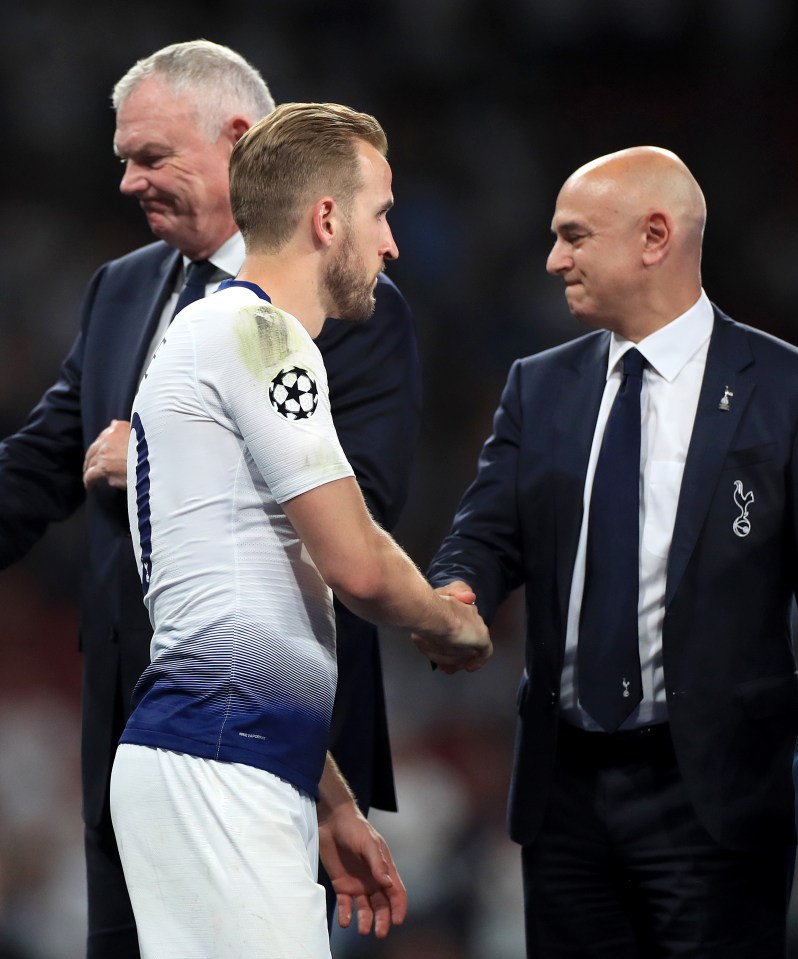 Harry Kane reckons he has a 'gentleman's agreement' with Daniel Levy that he can leave Spurs