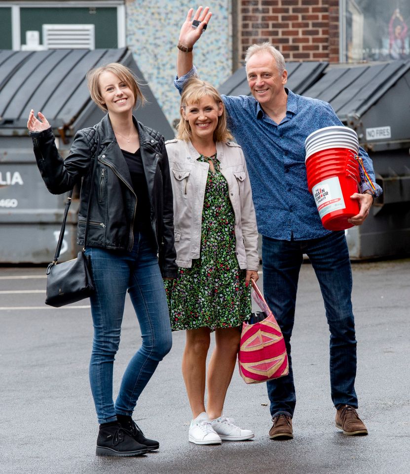 20-year-old brain cancer sufferer Laura Nuttall with her parents