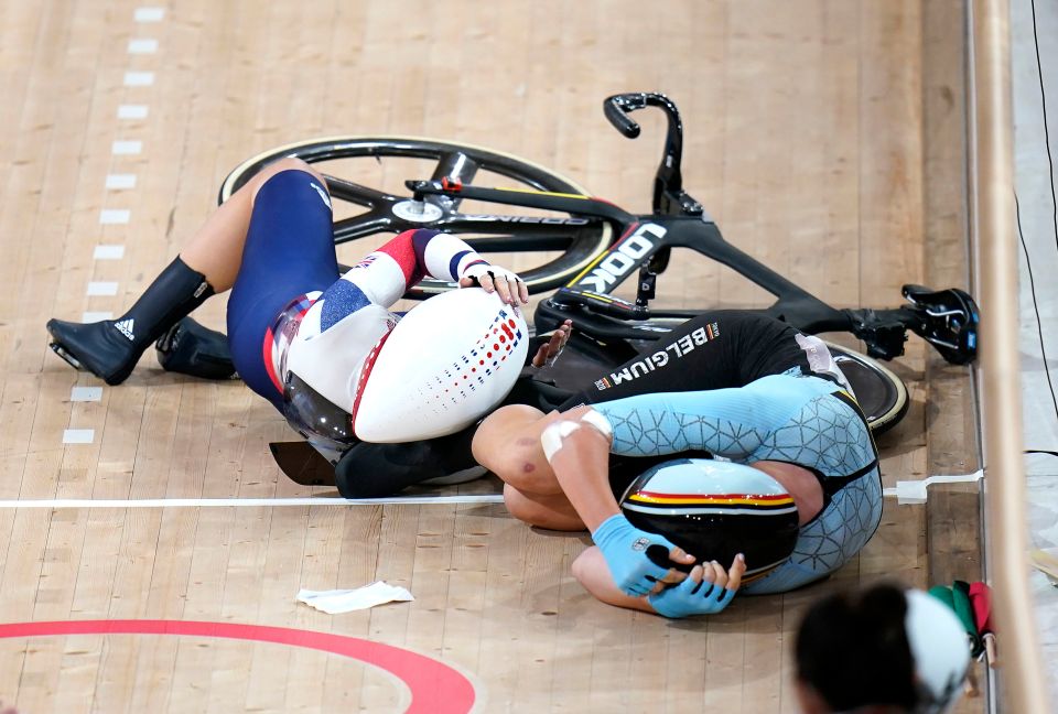 She escaped a serious injury and managed to ride on in the Omnium