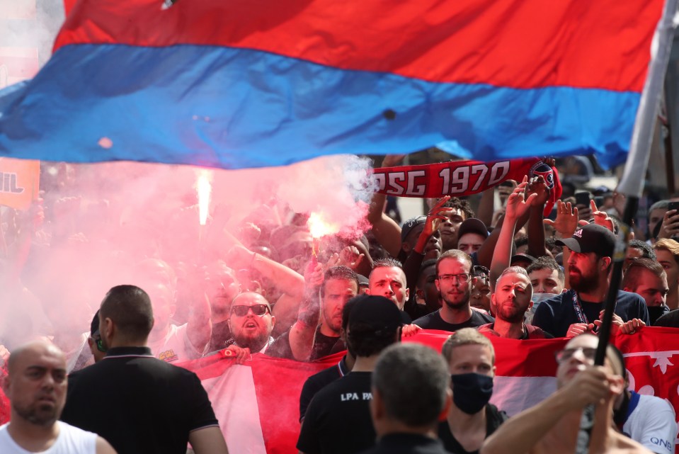 Supporters flocked to the stadium eager to catch a glimpse of Messi on this historic day