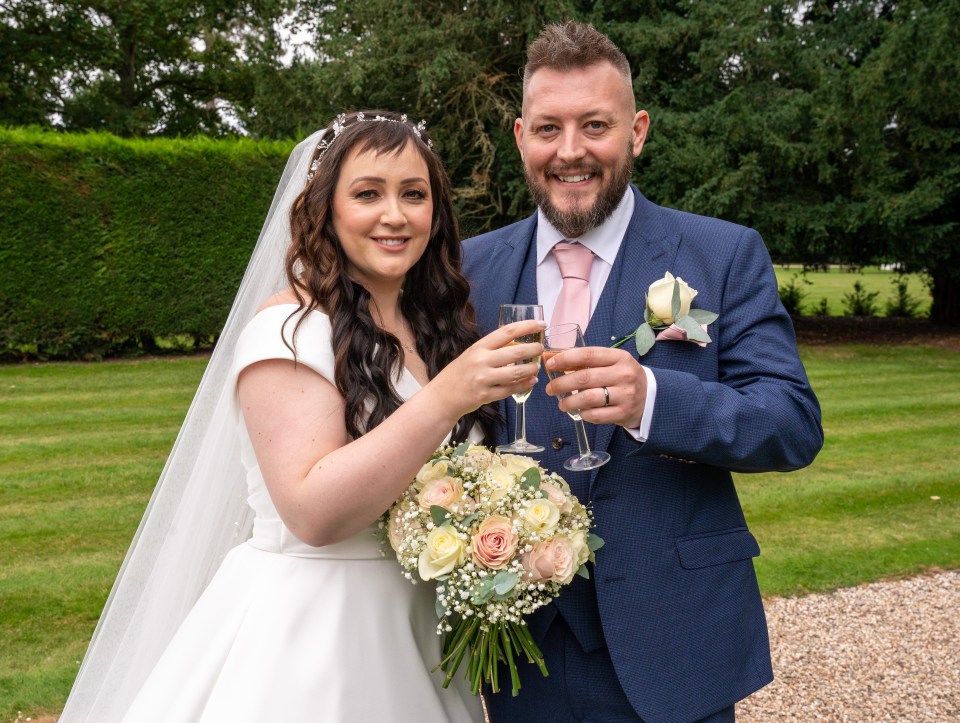 Donna and Jason said 'I do' at a £30,000 ceremony after winning the Sun on Sunday’s Dream Wedding Competition