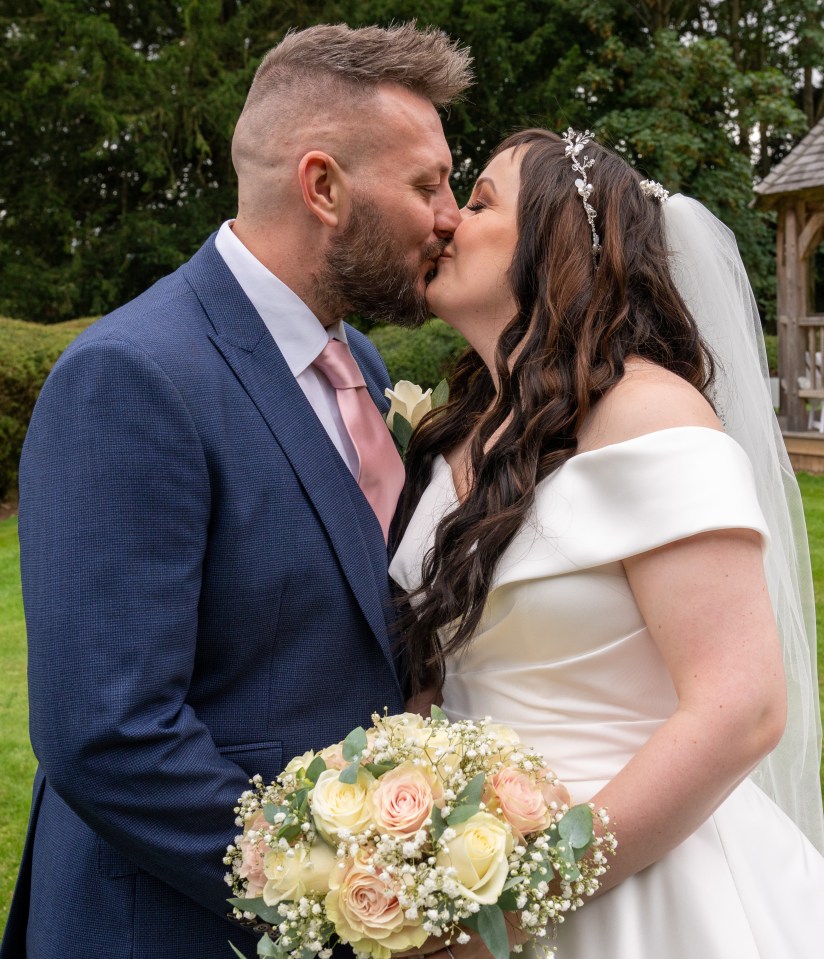 Donna chose her flowers from Cherub's Florists and her dress from Wed2B