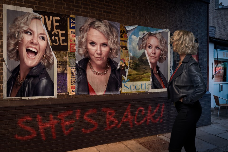 Villain Janine Butcher goes to war with Kat Slater over custody of Scarlett