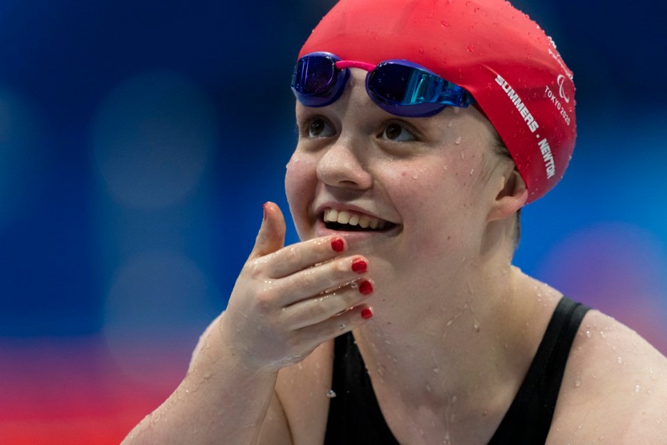 Maisie Summers-Newton reacts in shock to clinching gold