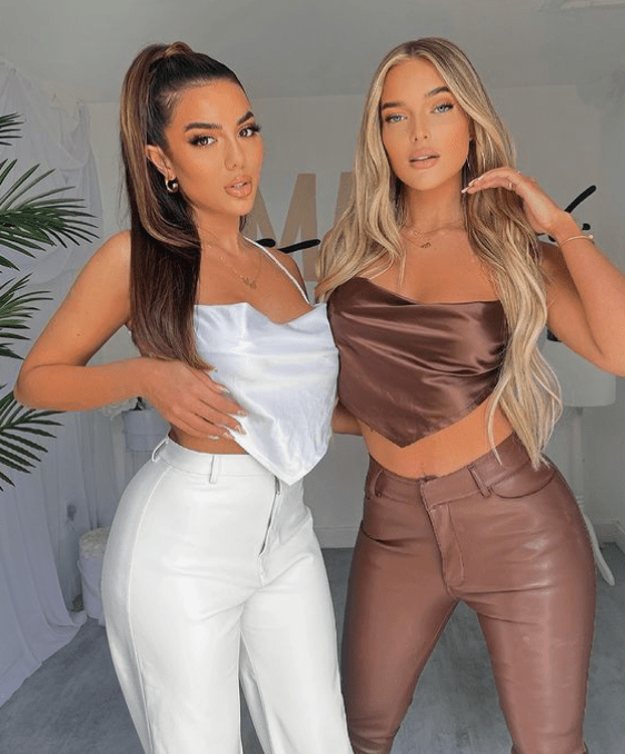 The pair are known for their sexy selfies on Instagram