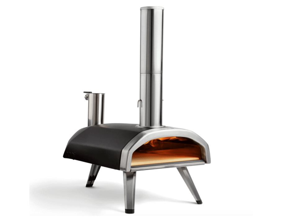  Ooni pizza oven offers maximum burn time and minimal energy waste.