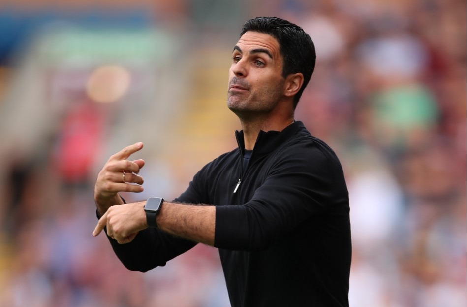 Arsenal's academy director also wants Mikel Arteta to be given more time