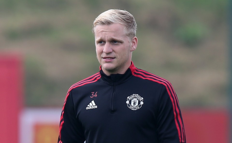 Donny van de Beek has struggled since swapping Ajax for Man Utd