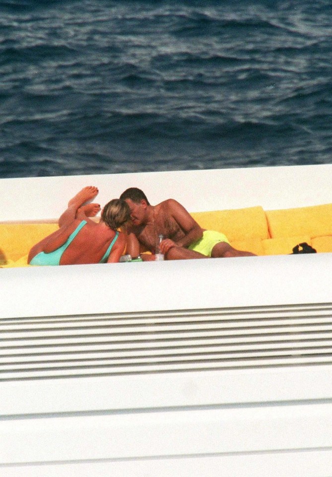 Diana and Dodi are seen in St Tropez