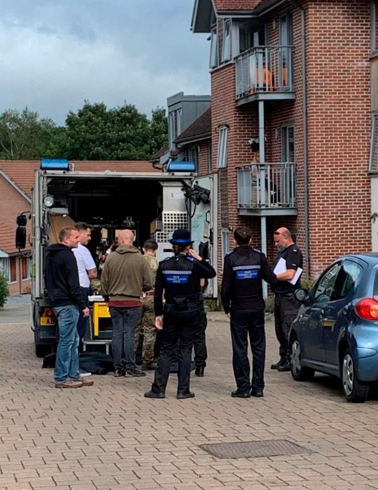 Cops evacuated residents of a block of flats