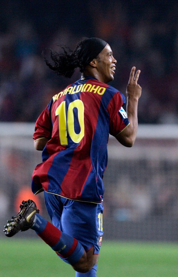 Ronaldinho was the last Barcelona player to wear the No10 shirt before Messi claimed it