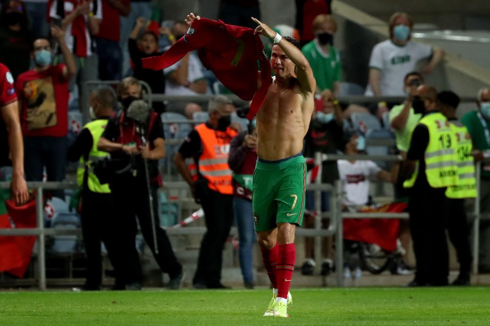 Ronaldo celebrates on his record-breaking night