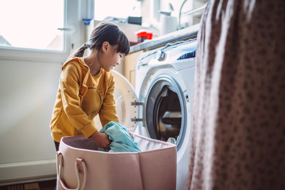 From the age of 11, children can start to help with the ironing of their own clothes