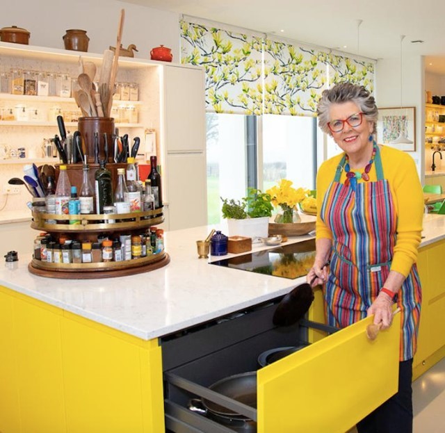 The star has opted for a shade of sunshine yellow throughout the kitchen