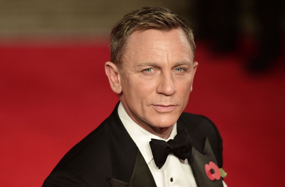 Daniel Craig will appear at the premiere of his last Bond film with royalty and servicemen and woman