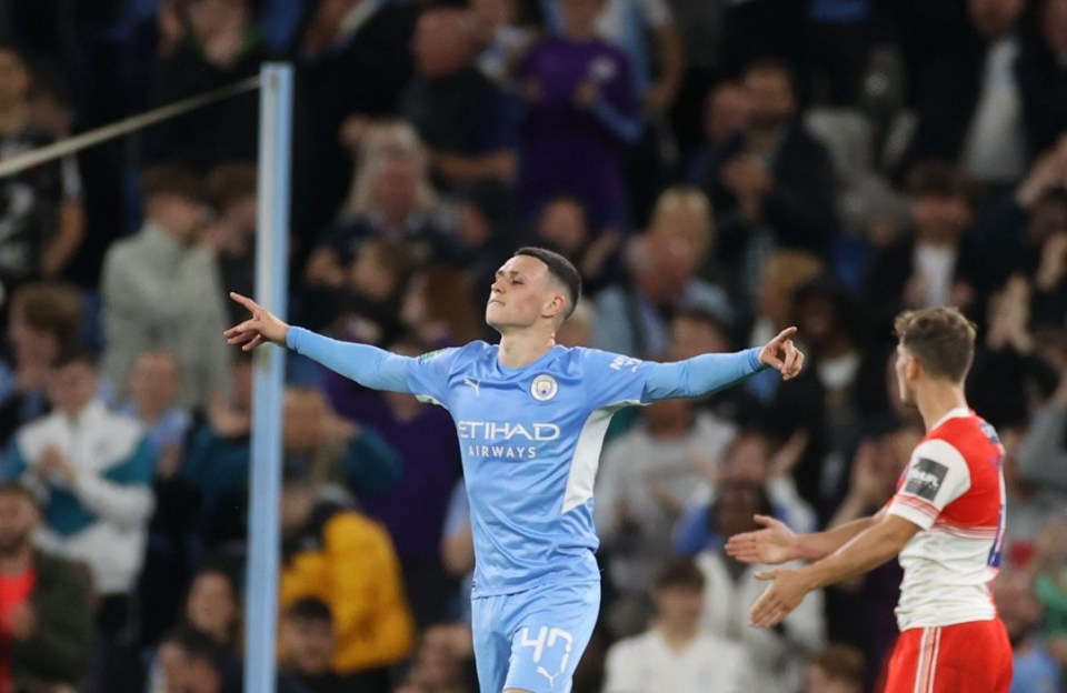 Phil Foden stole the show with a goal and two assists in a 6-1 win