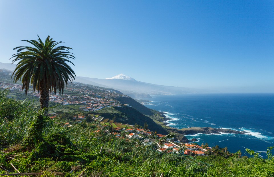 Cure the end of summer blues with £100 off holidays to the sunny Canary Islands