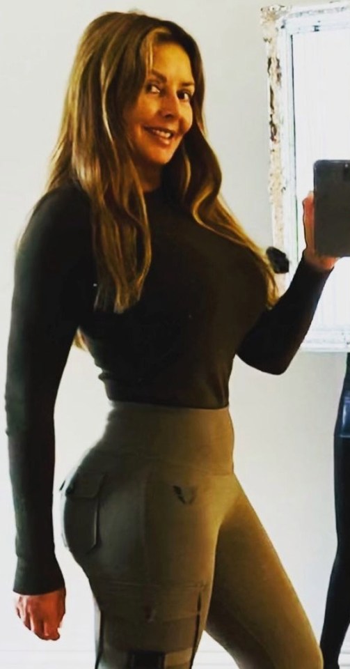 Carol Vorderman, 60, posed for a selfie and revealed her incredible curves