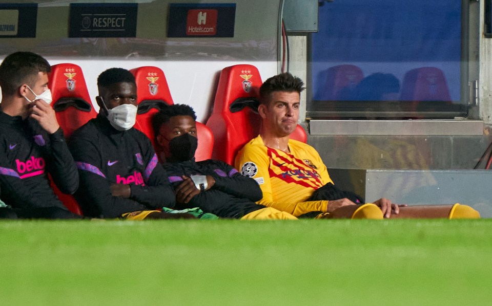 Gerard Pique was subbed off after just 32 minutes vs Benfica