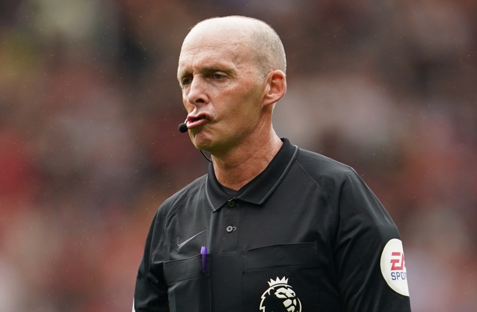 Mike Dean was on VAR duty