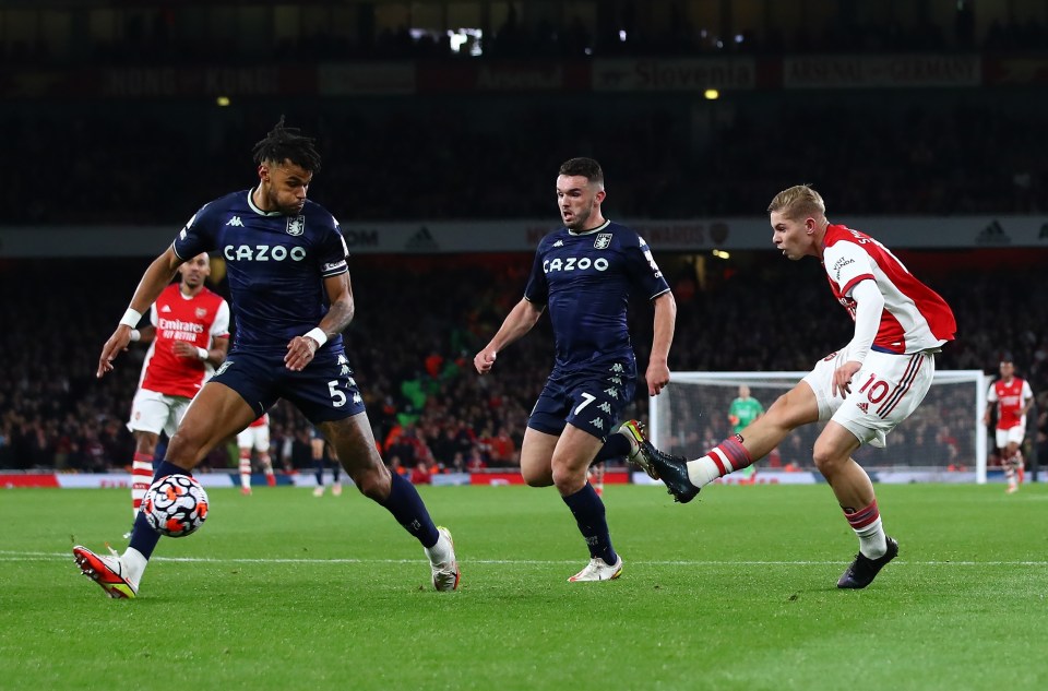 Emile Smith Rowe put Arsenal 3-0 up after his deflected effort smashed in off the post