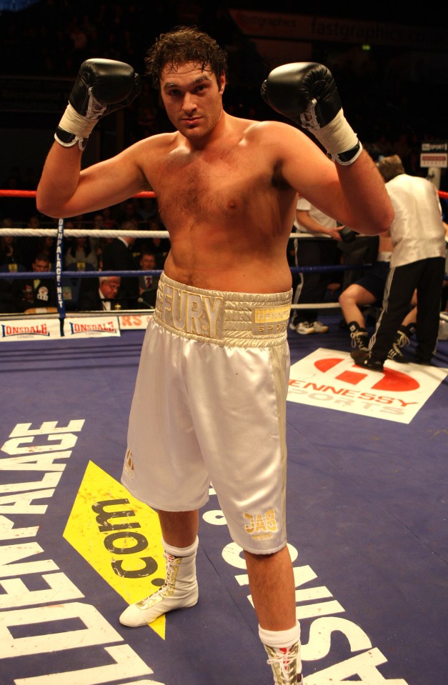 This snap from 2008 features Tyson Fury with shorts that went past his knees