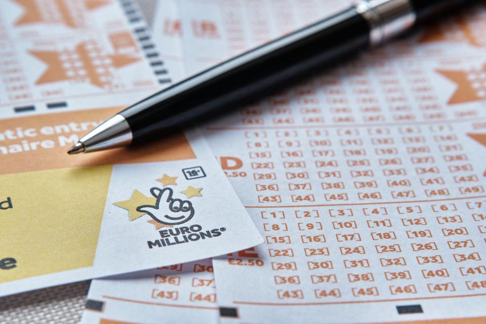 EuroMillions jackpot must be won after four draws