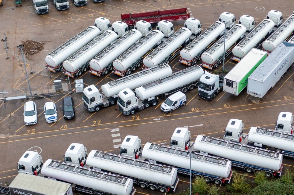 Military tanker drivers have been undertaking training at haulier sites