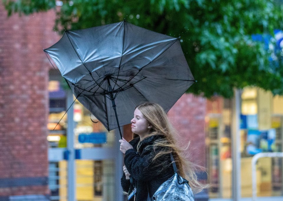 Strong winds and heavy showers in Preston, Lancashire