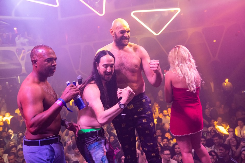 Tyson Fury on stage with DJ Steve Aoki