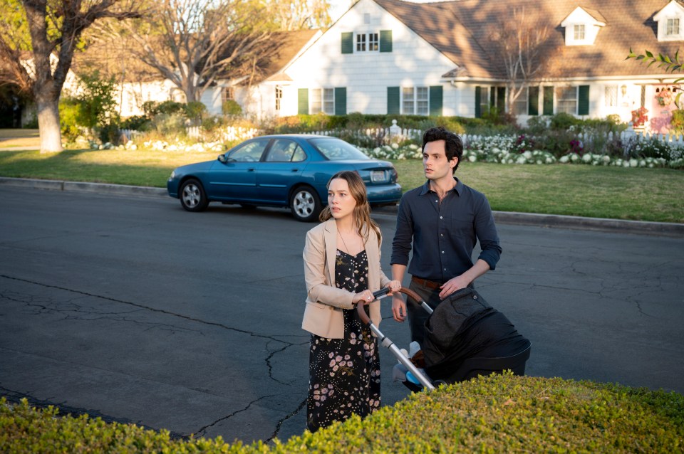 Love and Joe move to an affluent area in the San Francisco suburbs