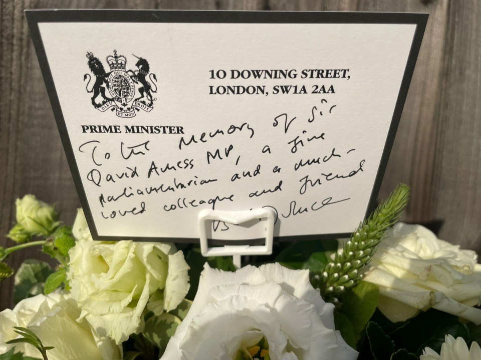 The PM left a note outside the church during an unannounced visit this morning