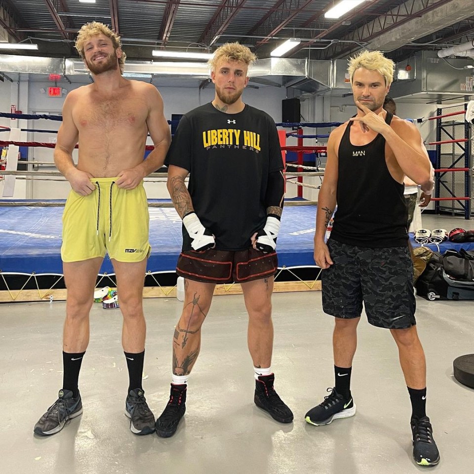 Logan Paul (left) and brother Jake (middle) pictured training in Puerto Rico