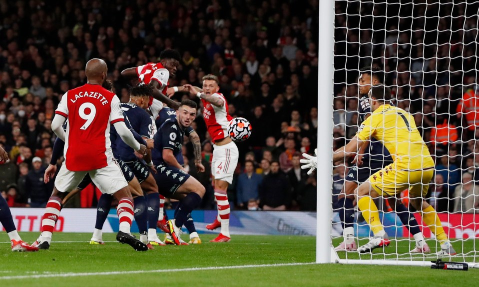 Arsenal midfielder Thomas Partey broke the deadlock at the Emirates after meeting Emile Smith Rowe's corner