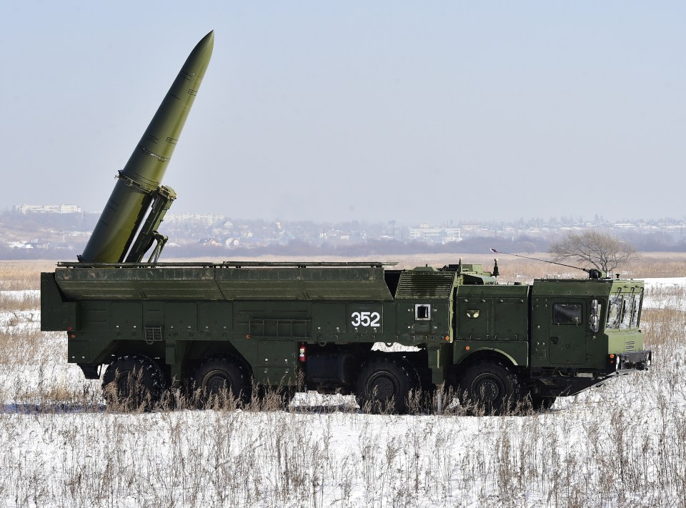 Iskander missile systems are rolling near Ukraine