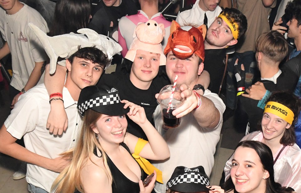 Pals in fancy dress enjoy a night out in Hampshire