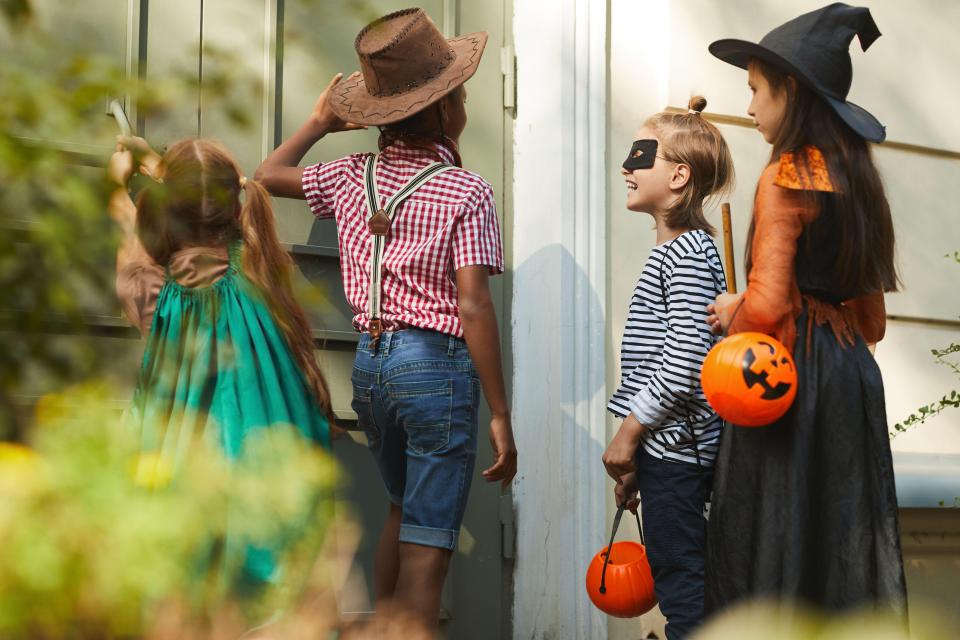 Kids can be at risk of car crashes on Halloween