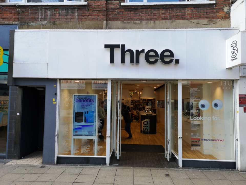 You can bag the Three deal online