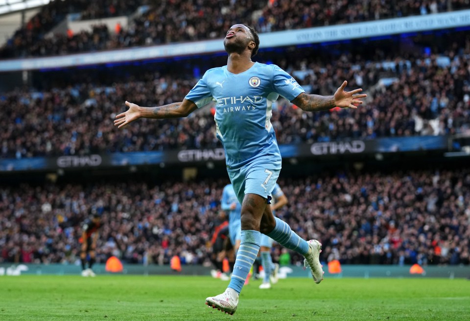 Raheem Sterling was on target as Man City beat Everton 3-0