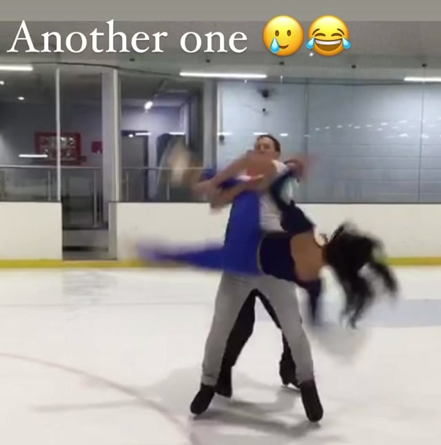 Brendan Cole dropped Vanessa Bauer as they attempted to do a lift